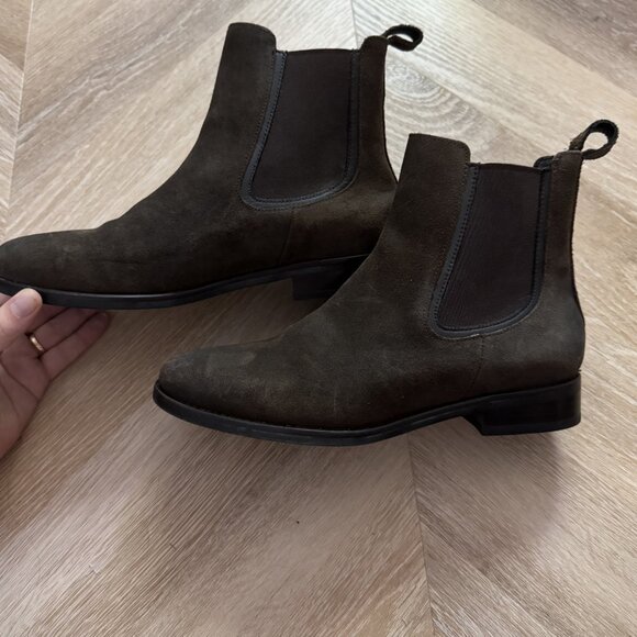 Thursday everyday Womens Suede Brown Leather Ankle Chelsea Boots Sz 9.5 - Picture 2 of 7